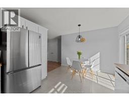 430 WOODRIDGE DRIVE - 16