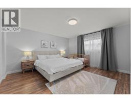 430 WOODRIDGE DRIVE - 20