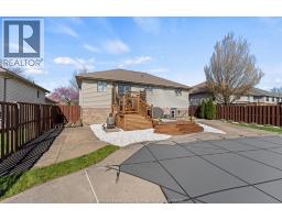 430 WOODRIDGE DRIVE - 36