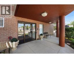 5355 Wyandotte STREET East UnitNo. 307 - 2