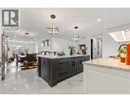 3161 MCROBBIE - 10