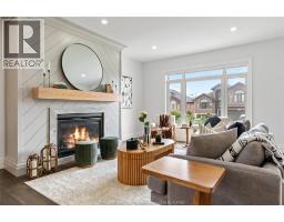 3161 MCROBBIE - 15