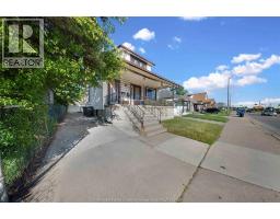 2404 Howard AVENUE - 5