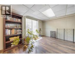 1758 SOUTHDALE DRIVE - 20