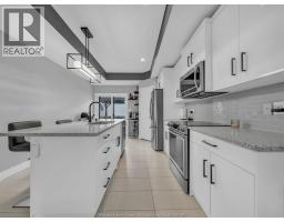 2940 MCROBBIE - 13