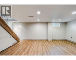 102 Marlborough STREET East - 25