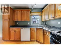 102 Marlborough STREET East - 6