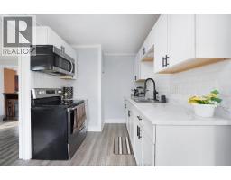 1456 ELSMERE - 10