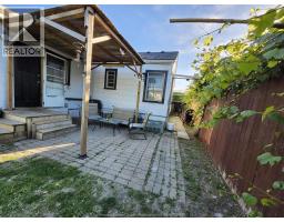 1456 ELSMERE - 18