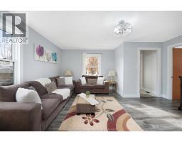 1456 ELSMERE - 6