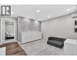 8492 Jerome - 32
