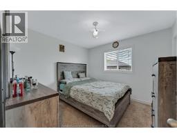 1026 THUNDERBAY AVENUE - 20