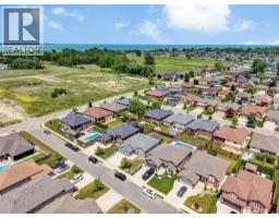 1026 THUNDERBAY AVENUE - 37