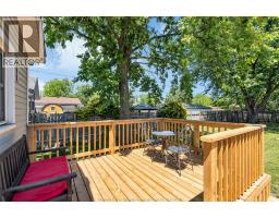 1554 AUBIN ROAD - 12
