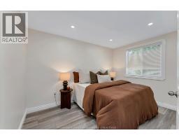 1554 AUBIN ROAD - 24
