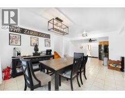 540 SIMCOE STREET - 11