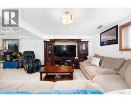 540 SIMCOE STREET - 27
