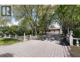 540 SIMCOE STREET - 3