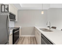 728 BROWNSTONE DRIVE UnitNo. 201 - 6