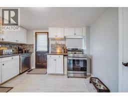 31 FORHAN STREET - 10