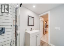 31 FORHAN STREET - 16