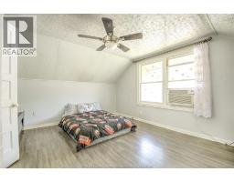 2354 Highland AVENUE - 16