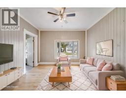 194 HARVEY STREET - 8
