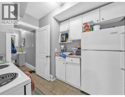 154-156 ELLIOTT STREET West - 7