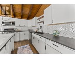 285 BELLEPERCHE PLACE - 13