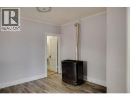 485 LOUIS AVENUE - 5
