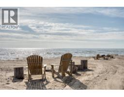 1049 HERITAGE ROAD - 34