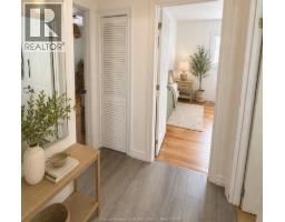 2163 WELLESLEY AVENUE - 18