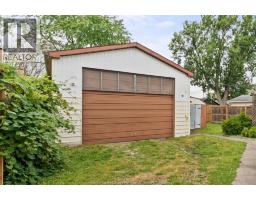 2163 WELLESLEY AVENUE - 31