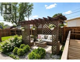 2163 WELLESLEY AVENUE - 34