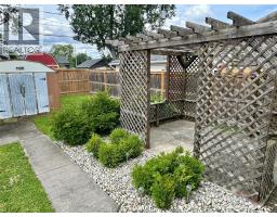 2163 WELLESLEY AVENUE - 36