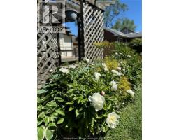 2163 WELLESLEY AVENUE - 38