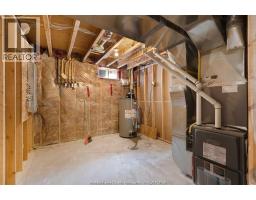 1078 CHARLOTTE CRESCENT - 43