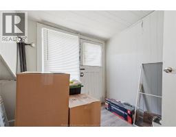 1021 WELLINGTON AVENUE - 12
