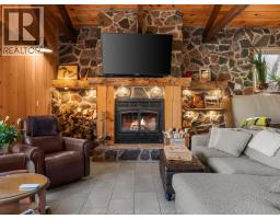264 PATRICE DRIVE - 21