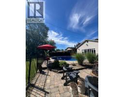264 PATRICE DRIVE - 40
