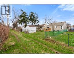 2228 Elsmere AVENUE - 34