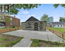 229 Aylmer - 18