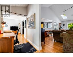 1126 Campbell LANE - 6