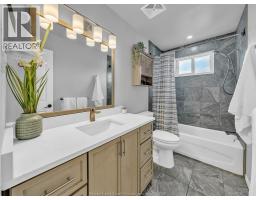 20 ST. CHARLES PL - 13
