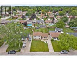 20 ST. CHARLES PL - 27