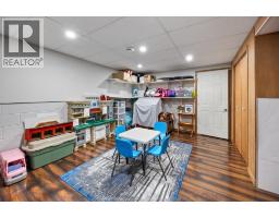 1545 WILLOW DRIVE - 22