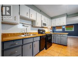 3793 Vaughan - 5