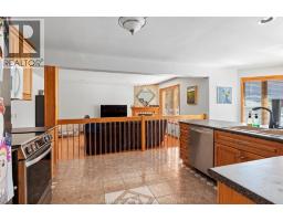 5760 WAYNE - 17
