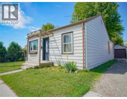 16 MCNAUGHTON AVENUE - 2