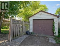 16 MCNAUGHTON AVENUE - 20
